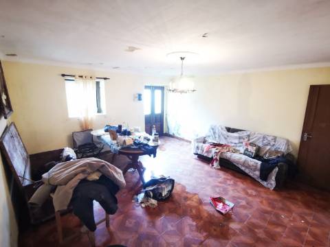 Moradia para Restauro em Ponte de Lima