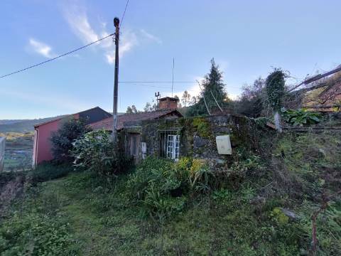 Moradia para Restauro em Ponte de Lima