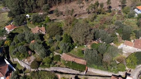 Quinta T6 com Projeto de Turismo Rural Aprovado em Portela Susã, Ponte de Lima
