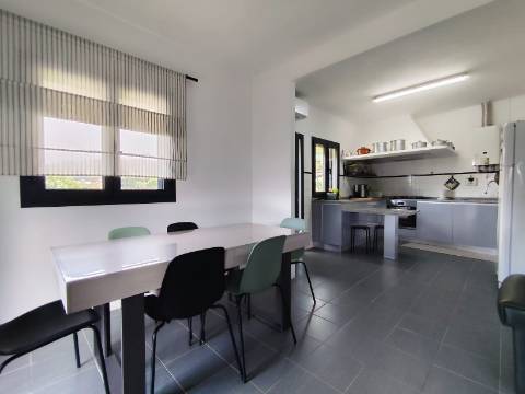 Moradia T4 no mercado