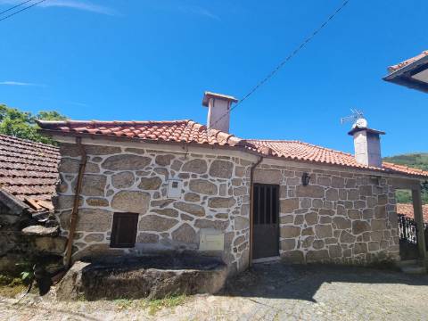 Moradia T3 em Sistelo, vistas fantásticas