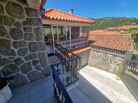 Moradia T3 em Sistelo, vistas fantásticas