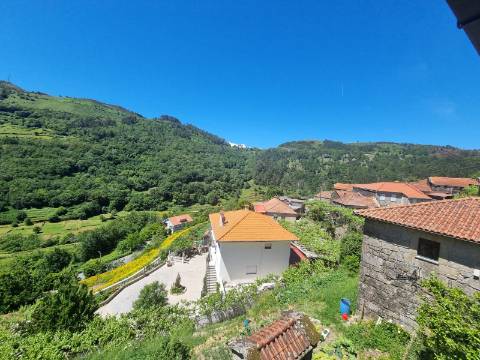 Moradia T3 em Sistelo, vistas fantásticas