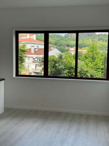 Apartamento T1+1 no centro