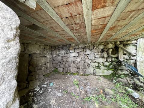 Ruína em Cabreiro, Arcos de Valdevez