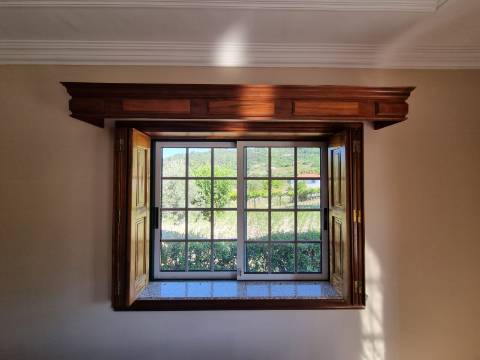 Moradia Espetacular T4 em Gondufe