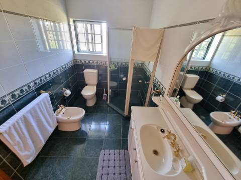 Moradia Espetacular T4 em Gondufe