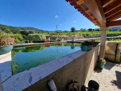 Moradia Espetacular T4 em Gondufe