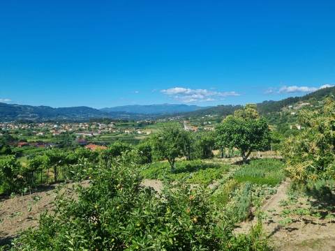 Moradia Espetacular T4 em Gondufe