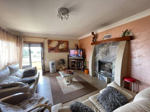 Moradia V4 em Arcozelo, Ponte de Lima