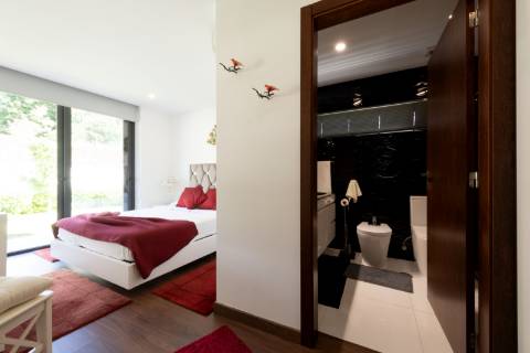 Moradia T3 de Luxo à Venda no Centro Histórico de Ponte de Lima - 750.000€