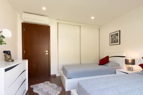 Moradia T3 de Luxo à Venda no Centro Histórico de Ponte de Lima - 750.000€