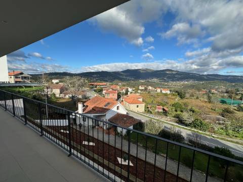 Moradia T3 Moderna na Ribeira em Ponte de Lima
