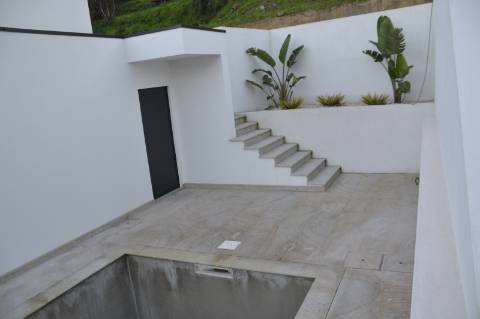 Moradia T3 Moderna na Ribeira em Ponte de Lima