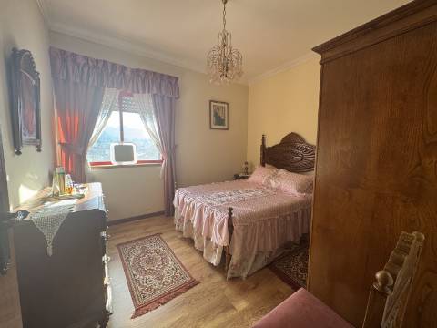 Apartamento T3 - O Seu Novo Lar Espera por Si