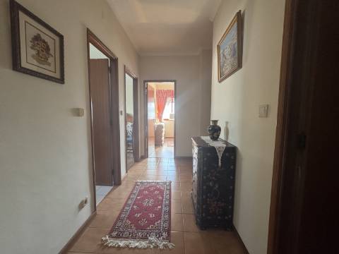 Apartamento T3 - O Seu Novo Lar Espera por Si