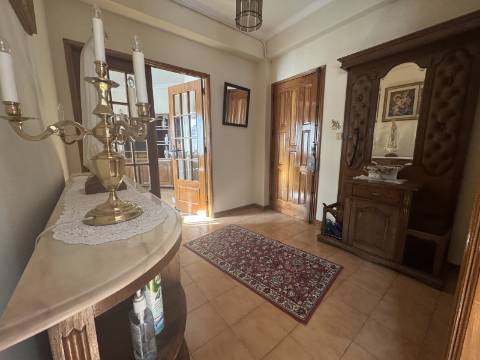 Apartamento T3 - O Seu Novo Lar Espera por Si