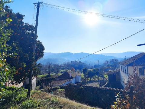 Moradia T5 em S.Jorge