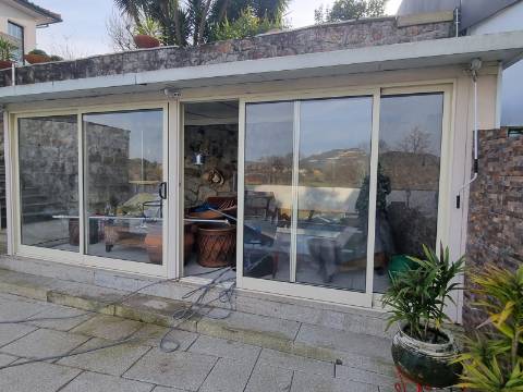 Moradia V5 com piscina, Ponte de Lima, 5 minutos do centro