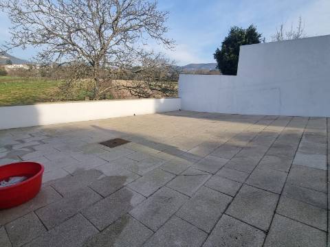 Moradia V5 com piscina, Ponte de Lima, 5 minutos do centro