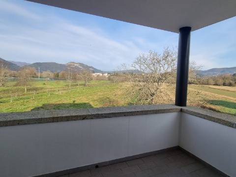 Moradia V5 com piscina, Ponte de Lima, 5 minutos do centro