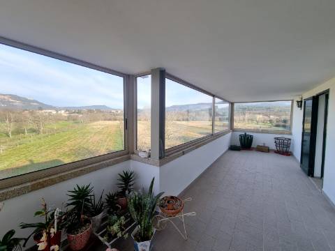 Moradia V5 com piscina, Ponte de Lima, 5 minutos do centro