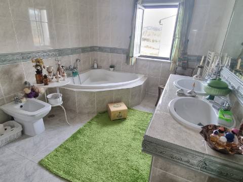 Moradia V5 com piscina, Ponte de Lima, 5 minutos do centro