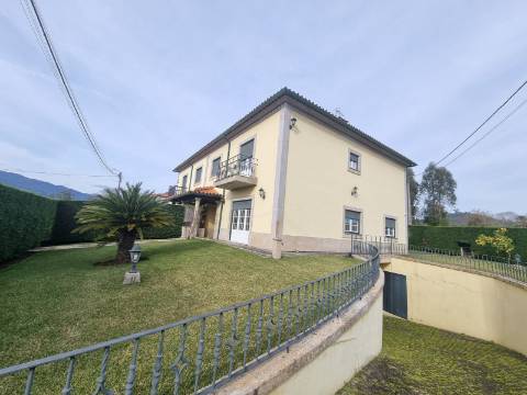 Moradia Geminada T3 perto das Lagoas de Bertiandos