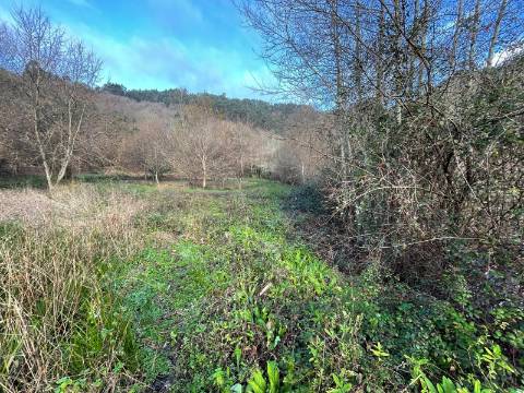 Terreno Junto às Cascatas de Rio Cabrão, Arcos de Valdevez
