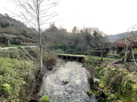 Terreno Junto às Cascatas de Rio Cabrão, Arcos de Valdevez