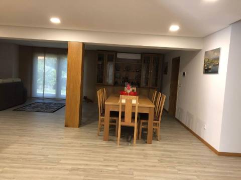 Moradia V6 com piscina em Ponte de Lima