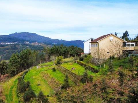 Moradia T3 em Ponte da Barca