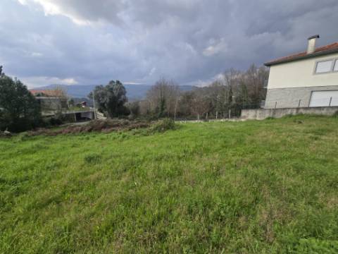 Terreno Urbano em Souto