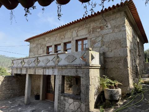 Moradia V2 em Pedra em Portela Susã, Viana do Castelo