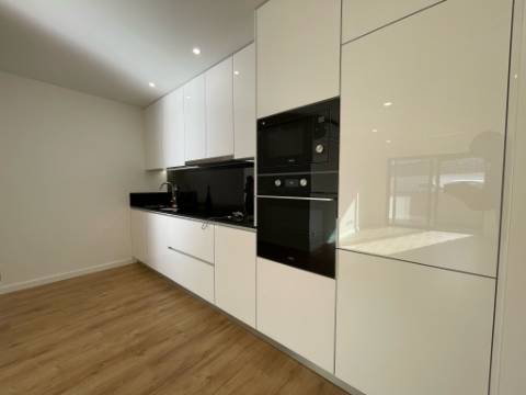 Apartamento T2 de Luxo Novo em Ponte de Lima