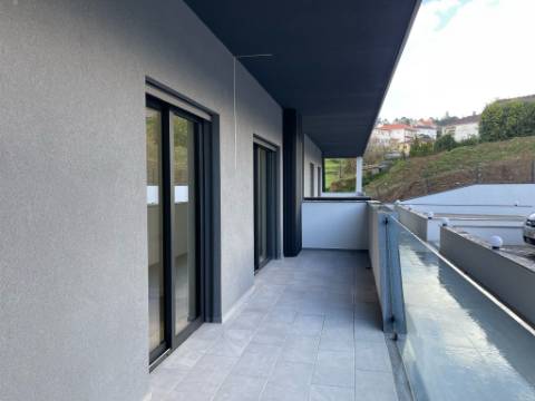 Apartamento T2 de Luxo Novo em Ponte de Lima