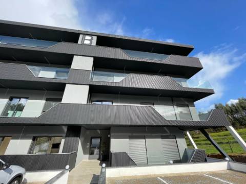 Apartamento T2 de Luxo Novo em Ponte de Lima