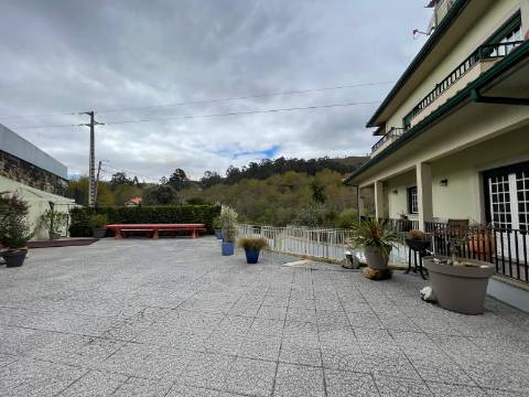 Moradia V4+2 em Rebordões (Santa Maria), Ponte de Lima