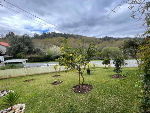 Moradia V4+2 em Rebordões (Santa Maria), Ponte de Lima