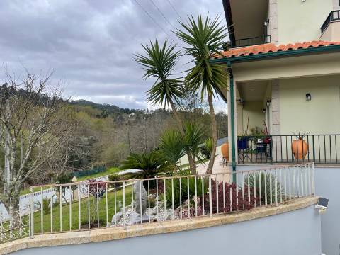 Moradia V4+2 em Rebordões (Santa Maria), Ponte de Lima