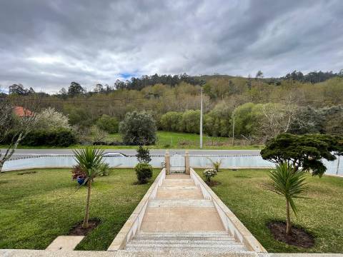 Moradia V4+2 em Rebordões (Santa Maria), Ponte de Lima