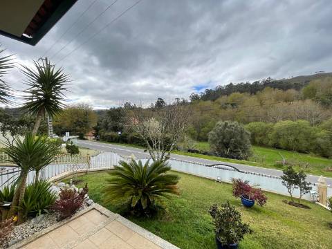 Moradia V4+2 em Rebordões (Santa Maria), Ponte de Lima