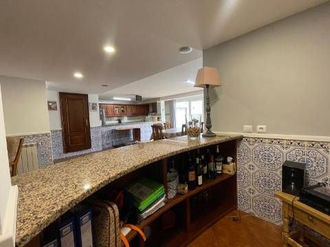 Moradia V4+2 em Rebordões (Santa Maria), Ponte de Lima