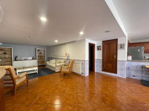 Moradia V4+2 em Rebordões (Santa Maria), Ponte de Lima