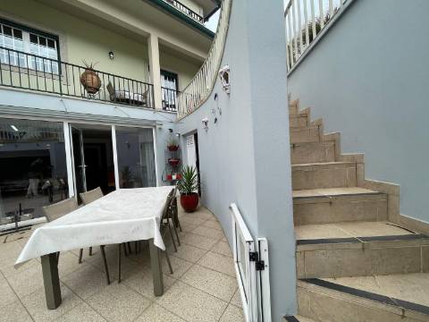 Moradia V4+2 em Rebordões (Santa Maria), Ponte de Lima