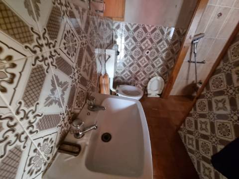 Quinta com 3 moradias, 5 minutos de Valença