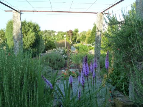 Moradia T4 em Gemieira, com piscina, jardim e vistas espectaculares