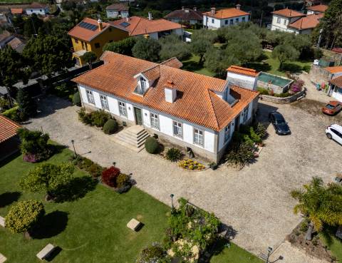 Quinta Histórica Século XIX com Negócio de Eventos Ativo e Rentável no Norte de Portugal
