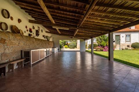 Quinta Histórica Século XIX com Negócio de Eventos Ativo e Rentável no Norte de Portugal