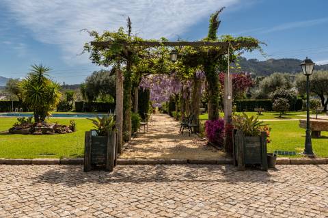 Quinta Histórica Século XIX com Negócio de Eventos Ativo e Rentável no Norte de Portugal